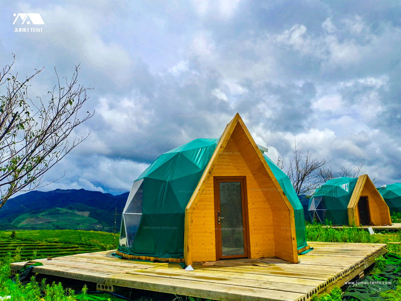 New Design Glamping Dome Tent with Spire Shape Wood Door