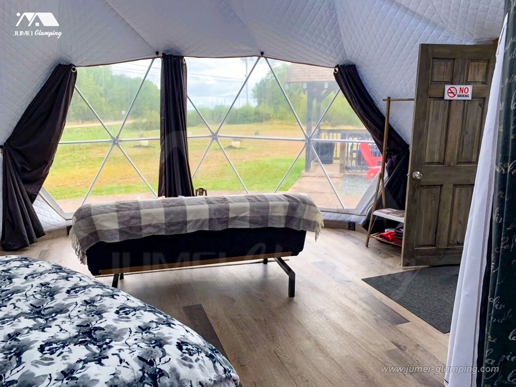 Interior decoration of the Glamping Dome