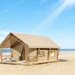 Buying a Glamping Tent: Advantages of Seaside Tent Resorts缩略图