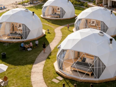 Luxury Glamping Dome: Eco-Friendly Outdoor Living in Nature缩略图
